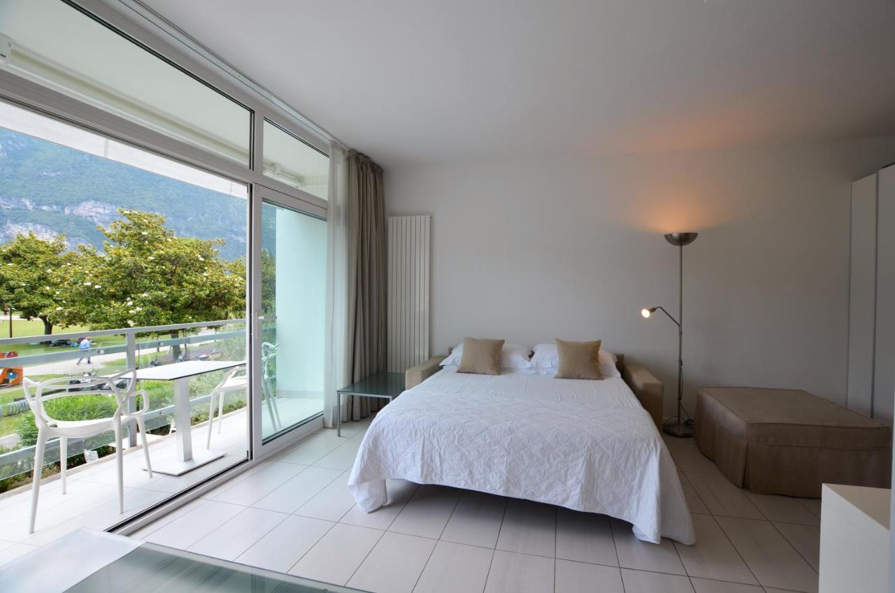 Club Nautico - Phoenix Studio Lake View Riva del Garda Extérieur photo