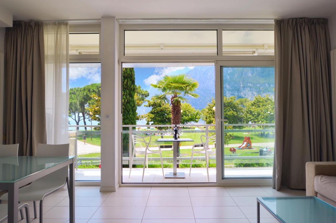 Club Nautico - Phoenix Studio Lake View Riva del Garda Extérieur photo