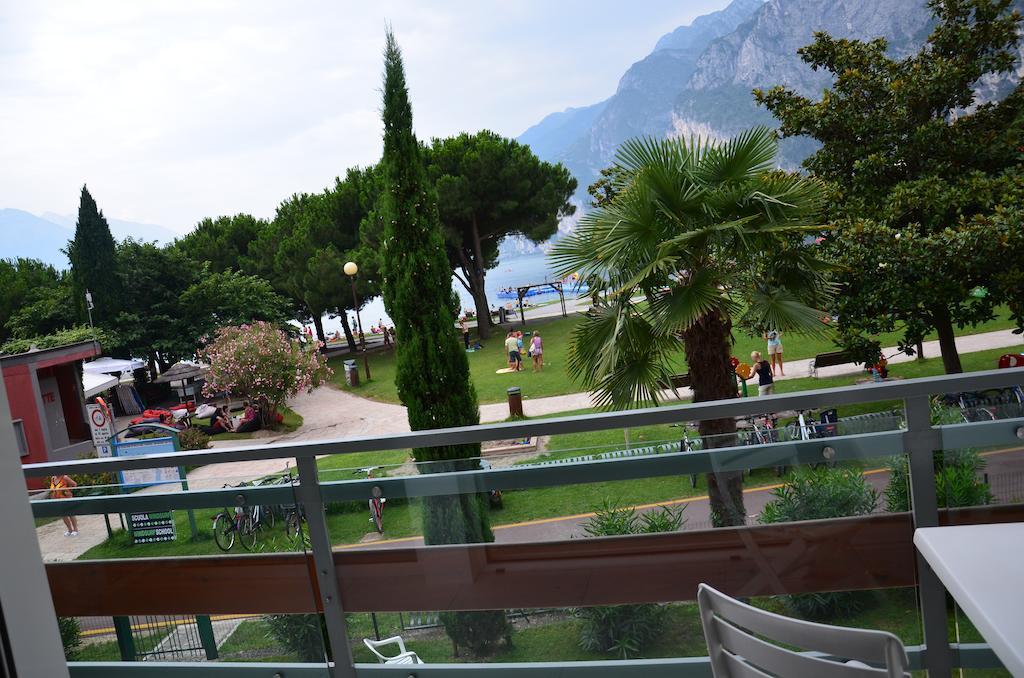 Club Nautico - Phoenix Studio Lake View Riva del Garda Chambre photo